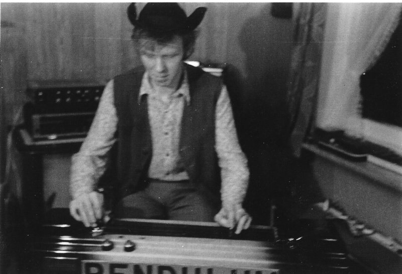 tuurhuysveldmelsbroekpedalsteelguitar.jpg